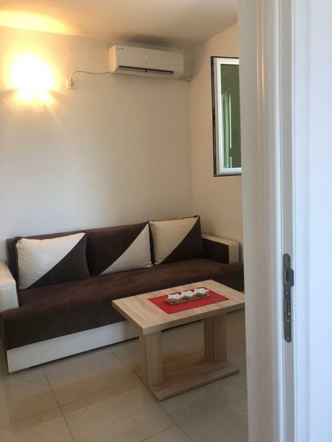 Apartmani Dini Ülgün Dış mekan fotoğraf